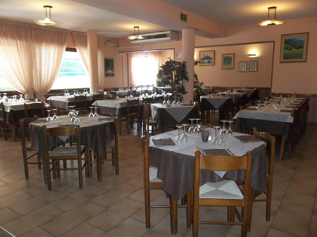 Albergo Ristorante Gori Ameglia Εξωτερικό φωτογραφία