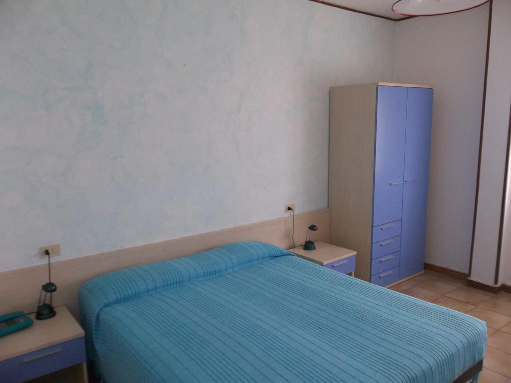 Albergo Ristorante Gori Ameglia Δωμάτιο φωτογραφία
