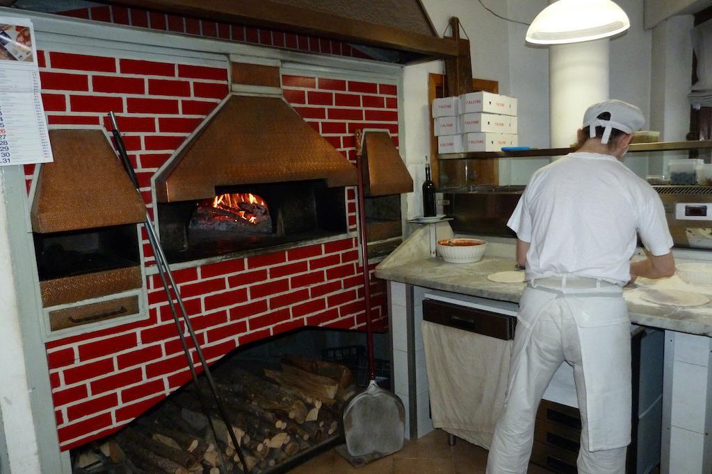 Albergo Ristorante Gori Ameglia Εξωτερικό φωτογραφία